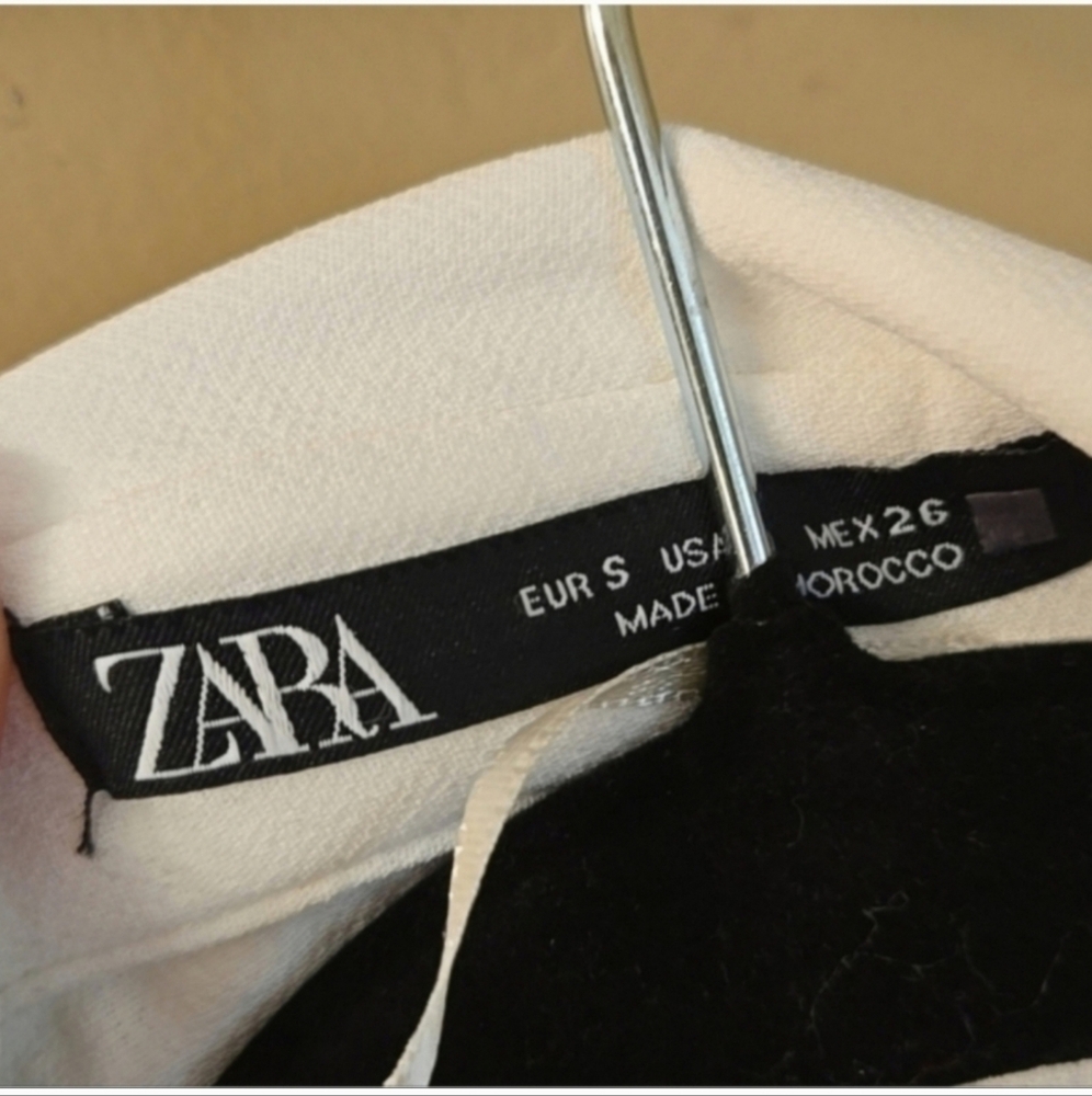 New Zara Dress Size S - Picture 3 of 7